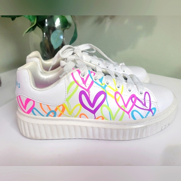Skechers Other - NWOB Skechers Girls Hi Ridge White Fashion Sneaker  Y4 W6